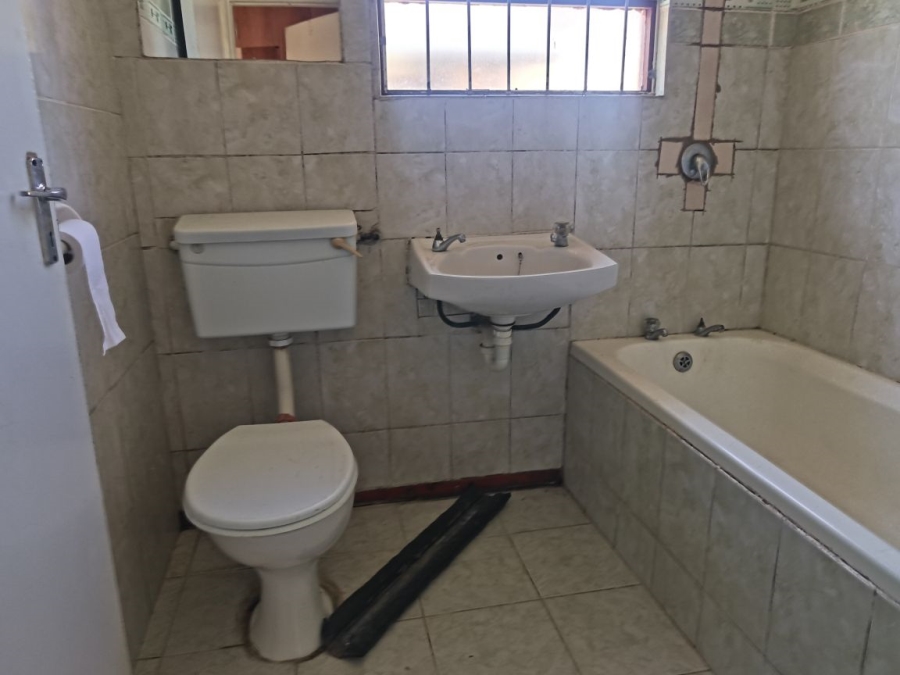 2 Bedroom Property for Sale in Kwadwesi Eastern Cape